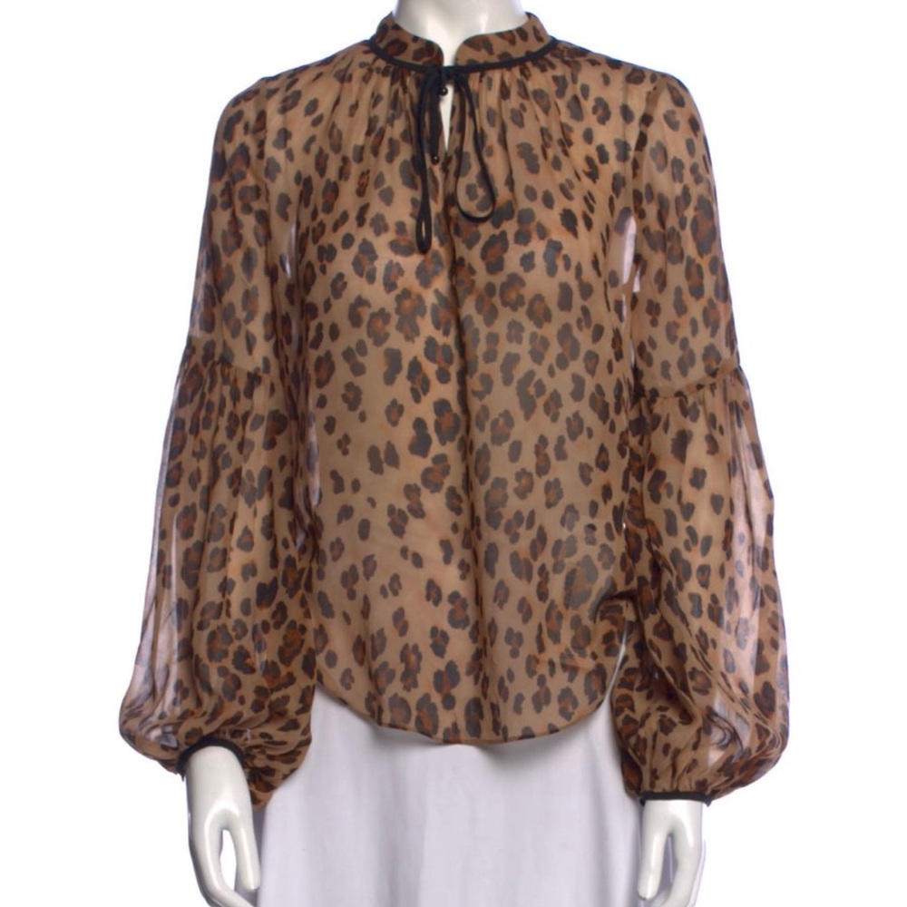 Verónica beard silk top